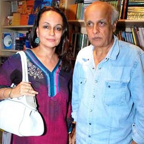film maker mahesh bhatt birthday special story know his unknown facts
