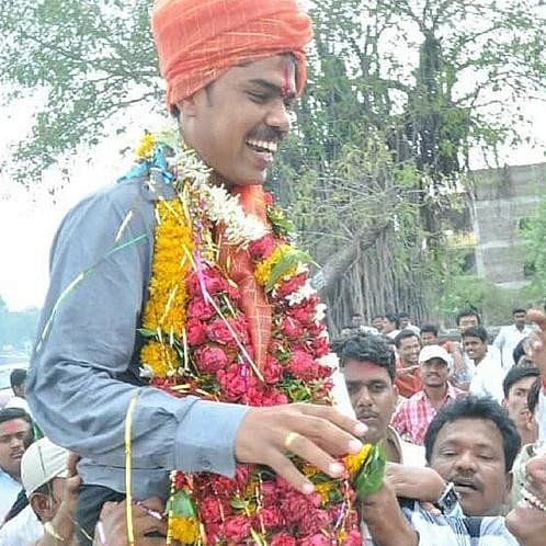 The Story of a Disabled Bangle Seller Who is Now an IAS officer