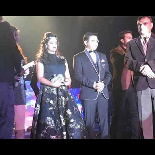sunny leone connection with anubhav mittal stf can question her in 3700 crore online scam