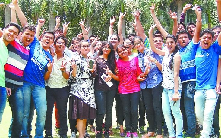 परिणाम से मम्मी-पापा भी पास cbse 12 result in 2017