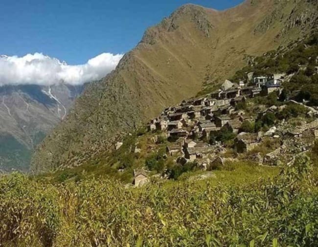 द्रोणागिरी गांव