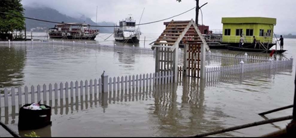 heavy flood in up bihar assam and other north states