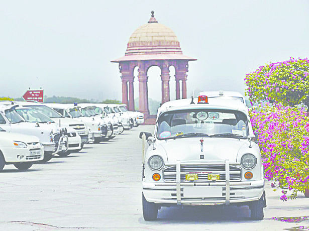 एसएसपी आवास के अंदर जा पहुंचा सीएम सचिवालय का अधिकारी Officer of the CM Secretariat, went inside the SSP Housing