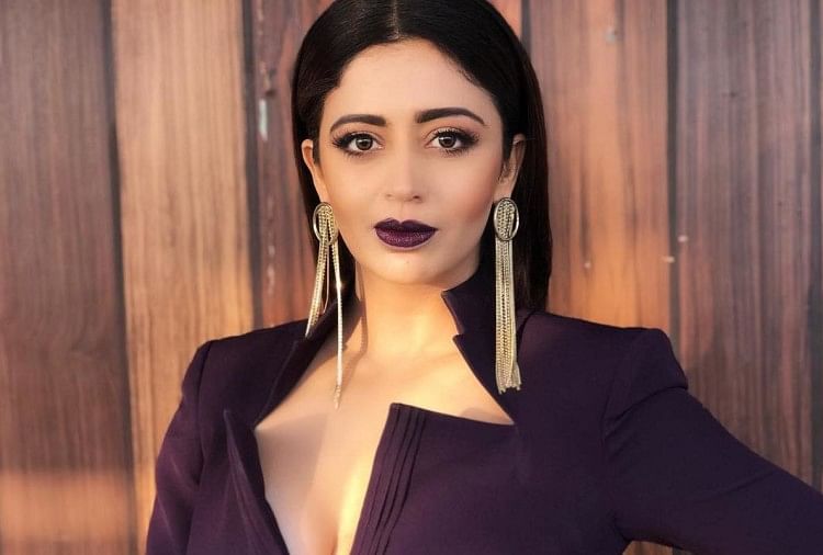 Neha pendse