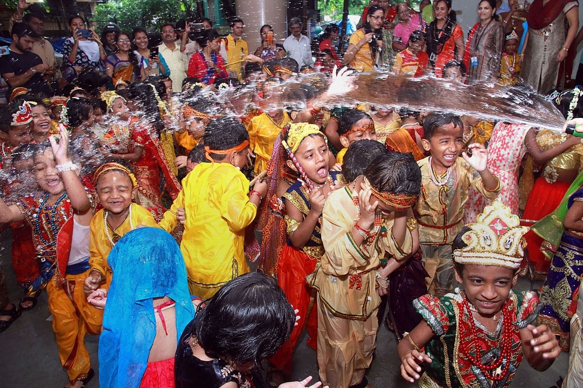 देशभर में जन्माष्टमी की धूम