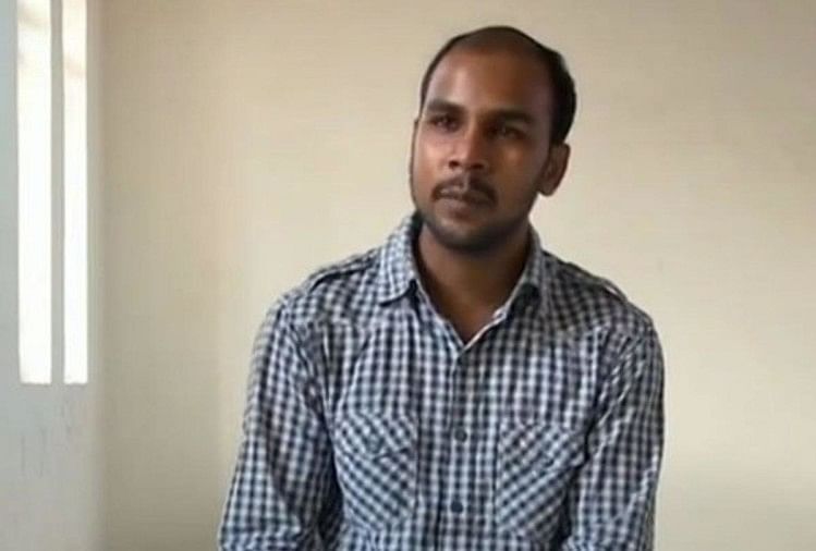 निर्भया केसः जब जज के सामने हाथ जोड़कर रोने लगी मुकेश की मां, अदालत में कही ये बात Nirbhaya Case: convict mukesh mother start weeping before judge with folding hands ask mercy for son