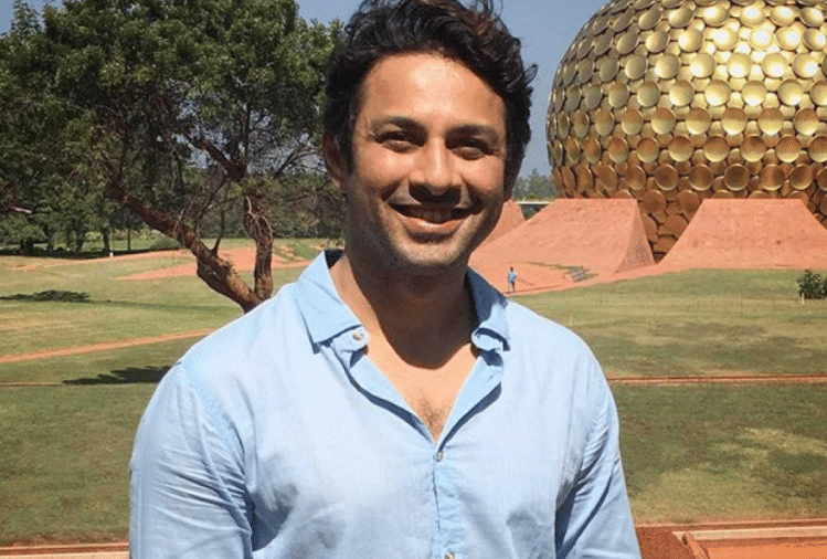अपूर्व असरानी