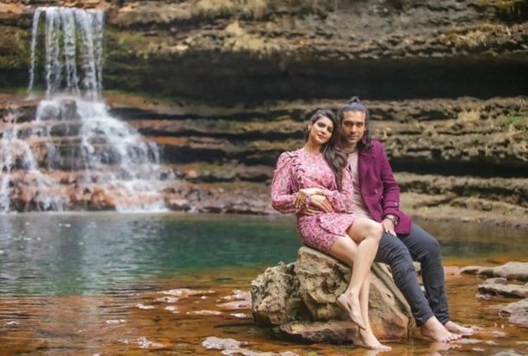 Meri Aashiqui Review: कुमार शानू के गाने से बड़ी लकीर खींचने की कोशिश में फेल हुए जुबिन नौटियाल मेरी आशिकी