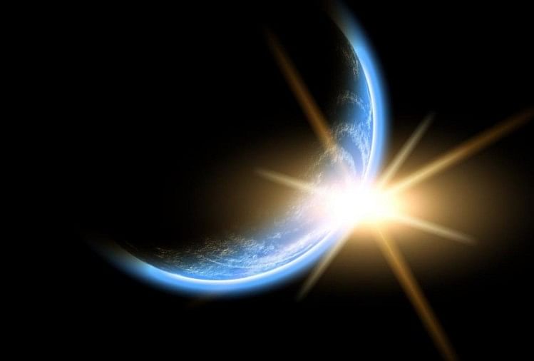 सूर्यग्रहण 2020 : जी भर के देख लीजिए ये सूर्यग्रहण वरना पछताएंगे, क्योंकि जो होने जा रहा है वो बहुत दुर्लभ है Surya Grahan 2020 :Take a look, this eclipse is very rare