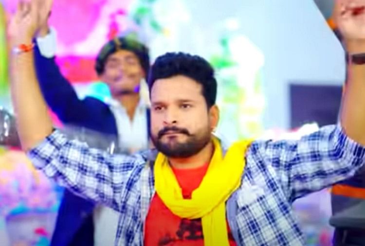 भोजपुरी: 'रसौड़े में कौन था' की तर्ज पर बने इस भोजपुरी गाने ने इंटरनेट पर मचाया था हंगामा, देखें वीडियो रितेश पांडे