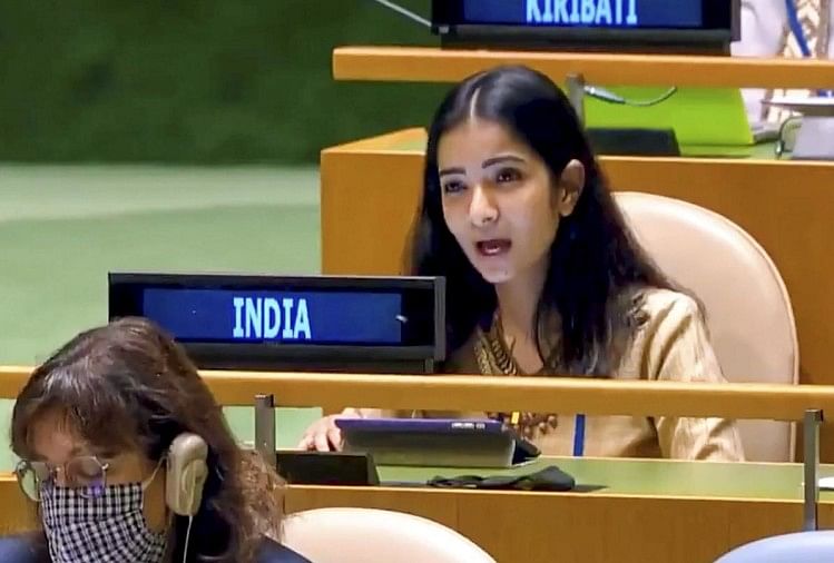 संयुक्त राष्ट्र में भारत की प्रथम सचिव स्नेहा दुबे