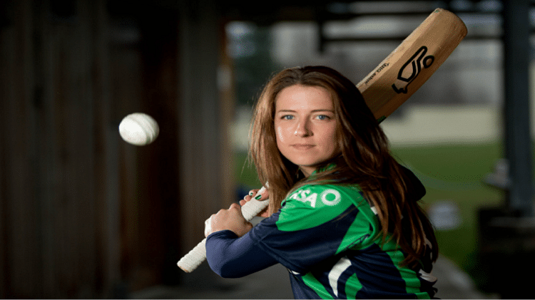 World's Beautiful Women cricketers: एलिस पेरी से लेकर स्मृति मंधाना और कायनात इम्तियाज तक, ये हैं दुनिया की 10 सबसे खूबसूरत महिला क्रिकेटर्स इसाबेल जॉयस