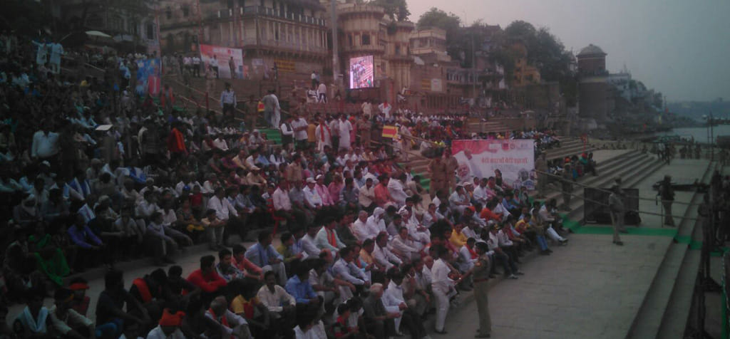 http://spiderimg.amarujala.com/assets/images/uploads/20160501063421_5726152d823e7.jpg