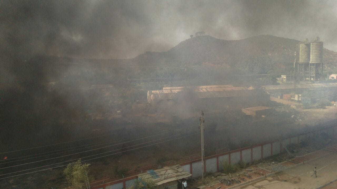 http://spiderimg.amarujala.com/assets/images/uploads/img-20160421-wa0015_5718cd993be6b.jpg