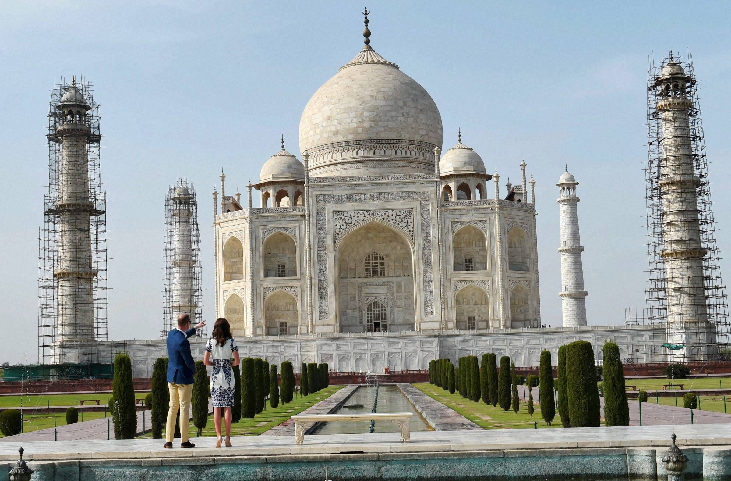 http://spiderimg.amarujala.com/assets/images/uploads/prince-20_57125a4eaec11.jpg