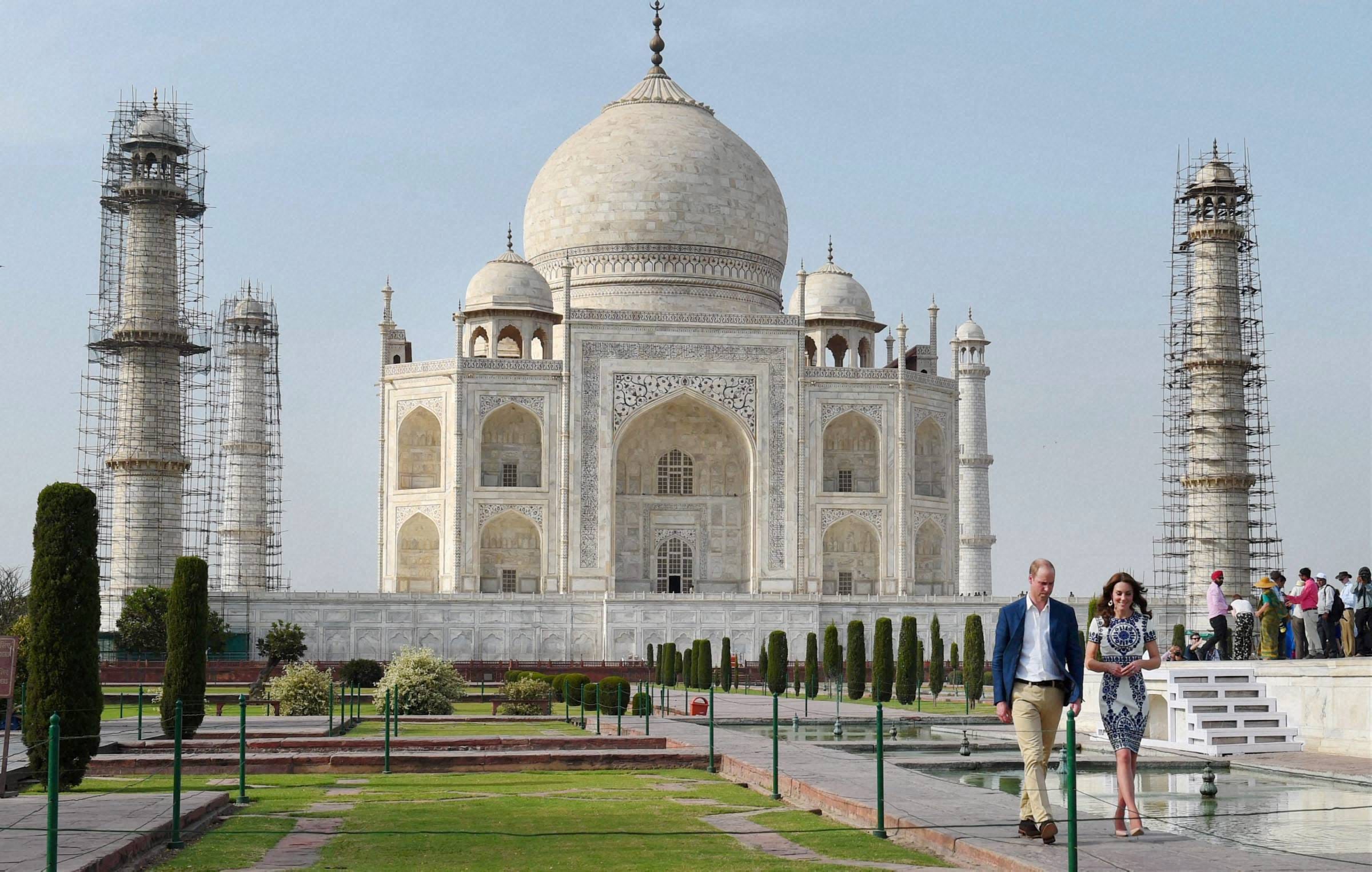 http://spiderimg.amarujala.com/assets/images/uploads/prince-26_57125acc01ad1.jpg