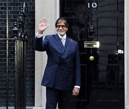 Amitabh Bachchan honoured with Global Diversity Award 2013