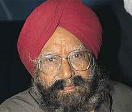 Lifetime achievement award for Khuswant Singh