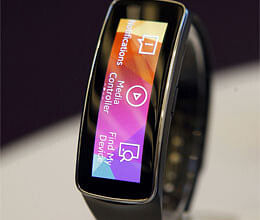 Samsung launches new smart watch, Gear 2