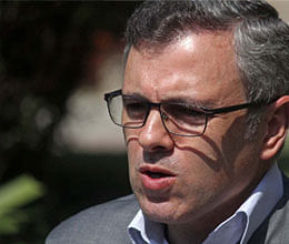 Omar Abdullah for linking universities with business houses