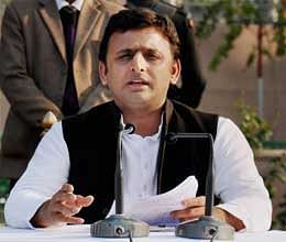 UP CM stresses need for opportunities to tap youth power