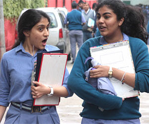 Exam goof up: Students given wrong paper in Saharanpur