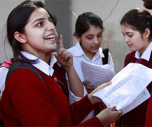HC takes govt to task on cheating in matric exam
