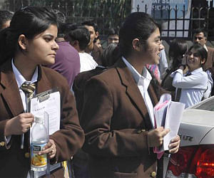 Delhi Govt sets up complaint centre against private schools