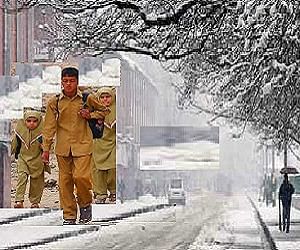  Heavy snowfall: Schools, colleges to remain close in Srinagar till April 10 