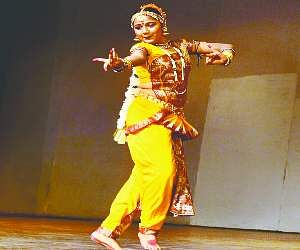 hindi dance competition