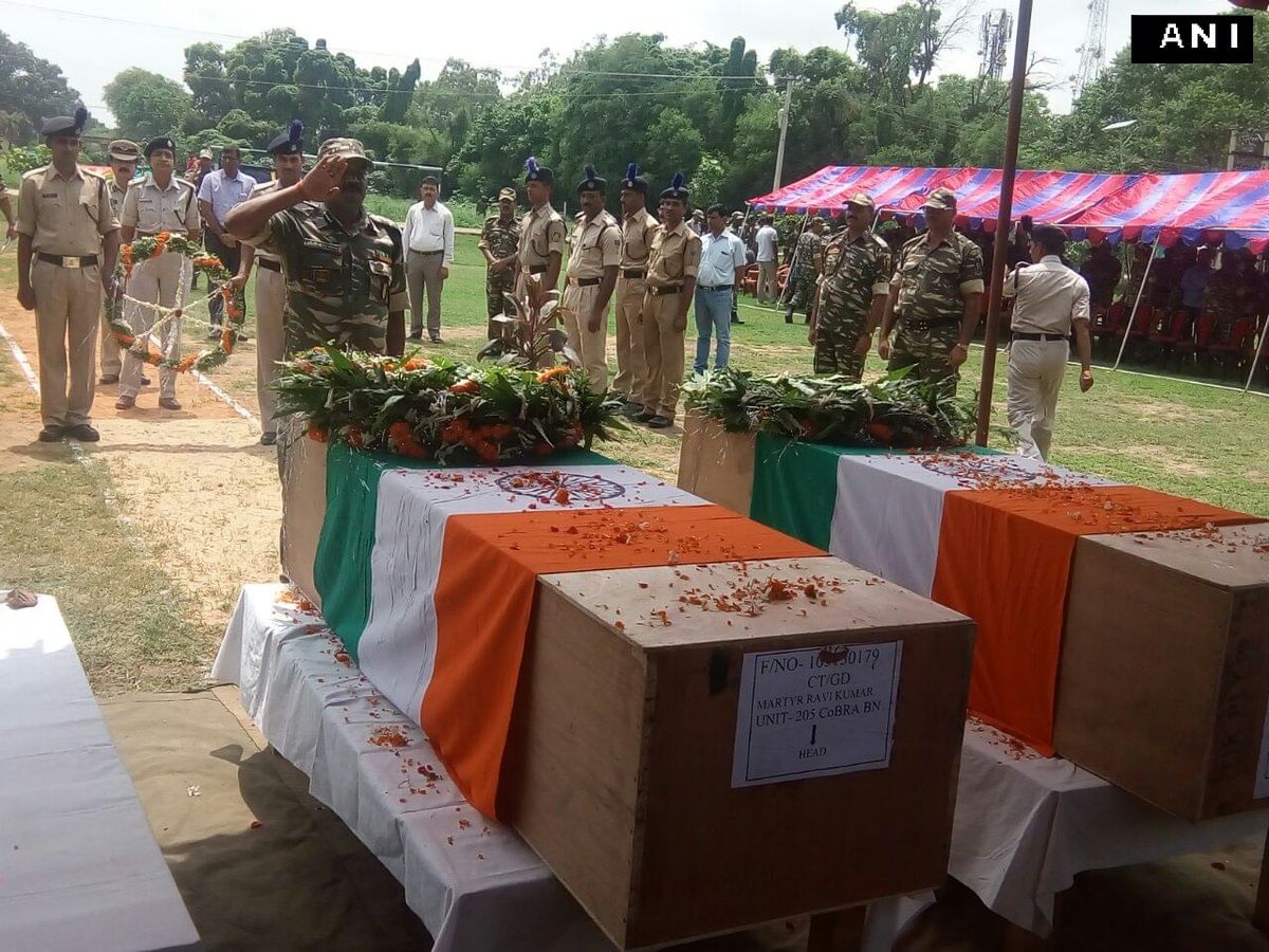 Wreath Laying Ceremony Of Crpf Jawans Who Lost Their Lives In Gaya Naxal Encounter बिहार