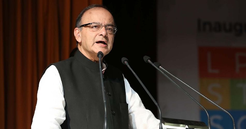 पूर्व वित्त मंत्री अरुण जेटली की हालत अब भी गंभीर FILE