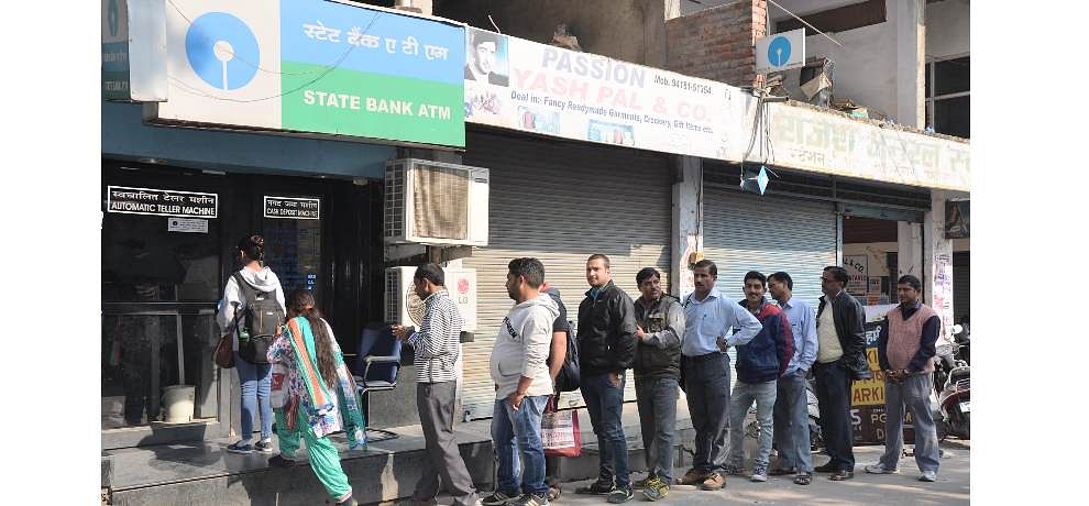 Banks expects to calibrate atm with in two days for new currency notes of 2000 and 500 rupee
