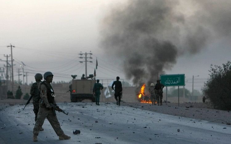 Afghanistan 12 Taliban Terrorists Were Killed In An Afghan Air Force Strike  In Takhar - अफगानिस्तान : हवाई हमले में तालिबानी कमांडर समेत 12 आतंकी ढेर -  Amar Ujala Hindi News Live