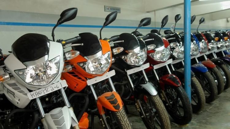 After Heavy Discount Sales Comes Down Of Two Wheeler Vehicle ...