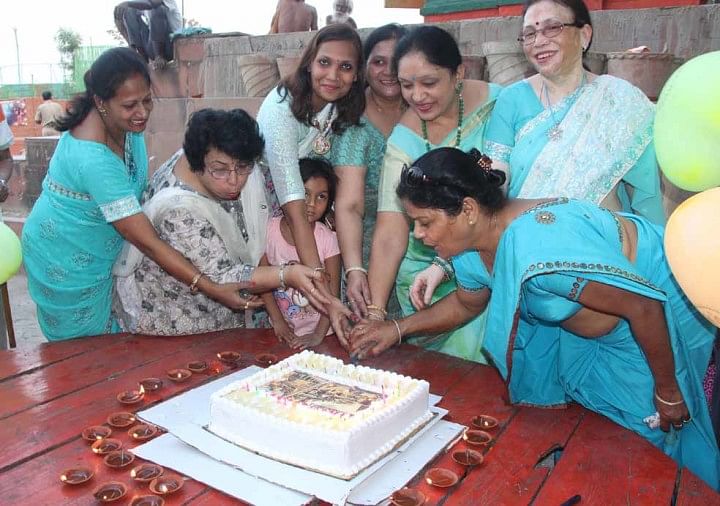 Smile Munia Celebrate Happy Birthday Of Varanasi - स्माइल ...