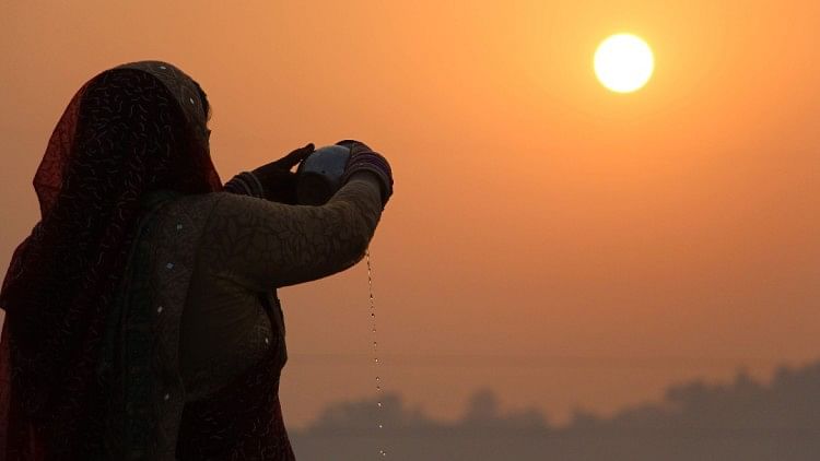 womens are preparing for chhath puja celebration