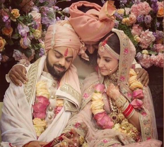 Virat Kohli And Anushka Sharma Wedding Cost Revealed À¤µ À¤° À¤ À¤à¤¨ À¤· À¤ À¤ À¤¶ À¤¦ À¤® À¤à¤ À¤® À¤¹à¤® À¤¨ À¤ À¤à¤° À¤ À¤¥ 1 À¤à¤° À¤¡ À¤ª À¤° À¤¶ À¤¦ À¤ À¤à¤° À¤ À¤¸ À¤¨ À¤¦ À¤® À¤ À¤¹ À¤² À¤ À¤à¤ Amar Ujala Hindi Bollywood actress anushka sharma at film nh10 trailer launch, hot anushka sharma photos in yellow anushka sharma. virat kohli and anushka sharma wedding