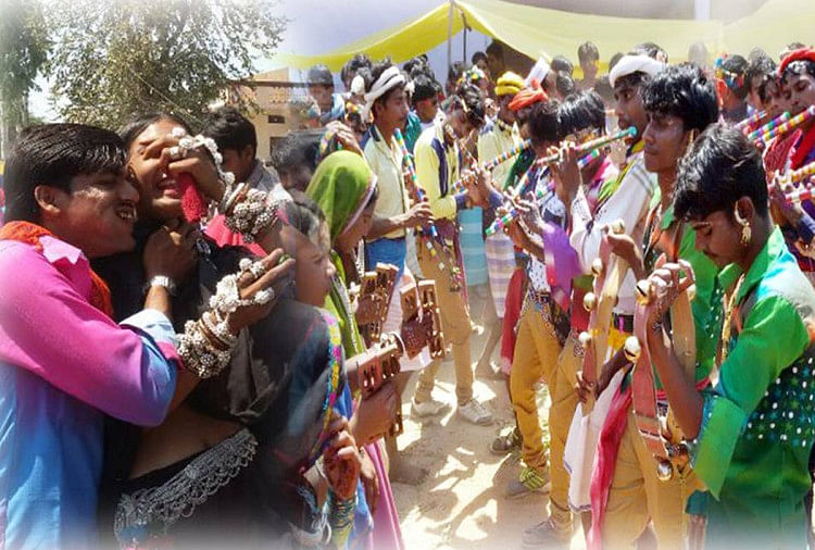 इंतजार खत्म, यहां फिर शुरू होने जा रहा 167 साल पुराना 'आशिकों का मेला' Aashikon ka Mela going to start in banda