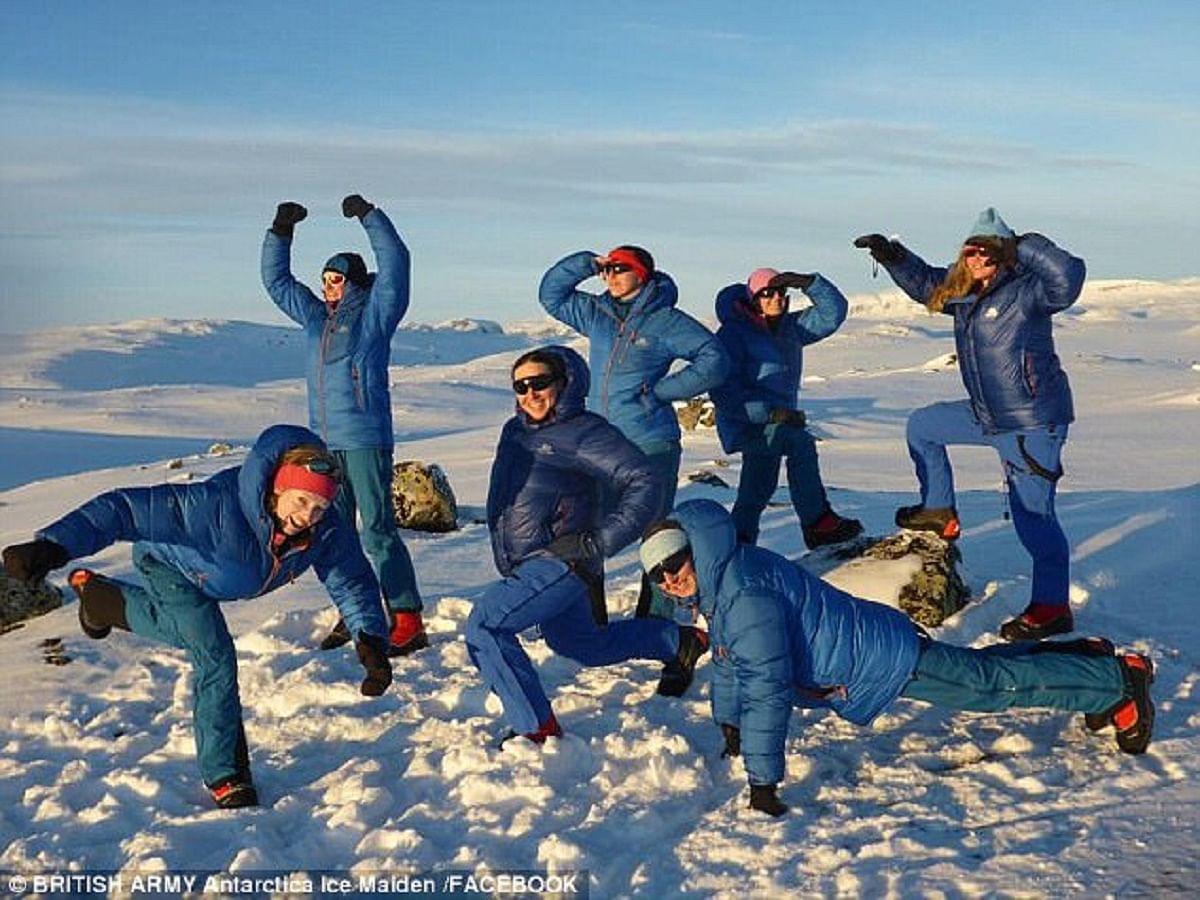 Six British Soldiers Become The First All Female Team To Cross Antarctica छह मह ल स न क क क रन म ट ट गय प र ष क वर चस व Amar Ujala Hindi News Live