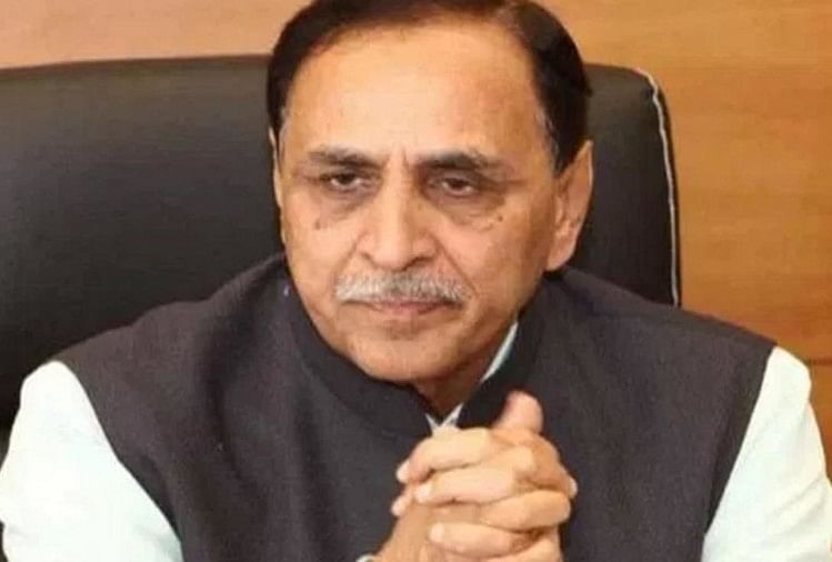 गरीबों को आरक्षण का कानून लागू करने वाला पहला राज्य बना गुजरात विजय रुपाणी