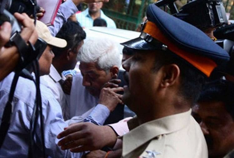 गोकुलनाथ शेट्टी को सीबीआई कोर्ट ले जाते हुए(फाइल फोटो)