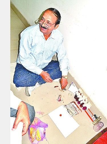रिश्वत लेते रंगेहाथ दबोचा एचसीपी फाइल फोटो
