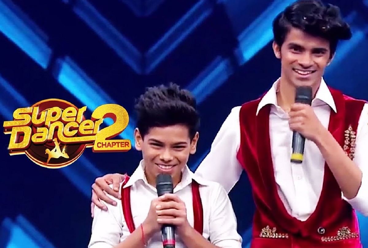 Varun Dhawan To Sponsor Super Dancer 2 Contestant Ritik Diwaker Studies -  सुपर डांसर-2: कानपुर के रितिक दिवाकर की पढ़ाई का खर्च उठाएगा बॉलीवुड का यह  सुपरहिट हीरो - Amar Ujala Hindi ...