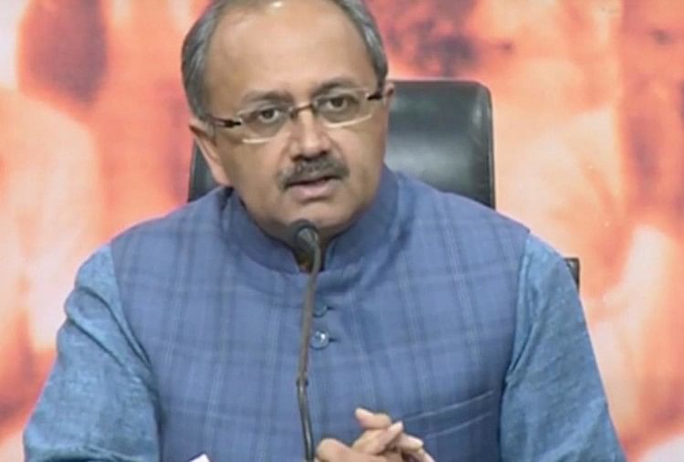 यूपी में गरीबों को आरक्षण जल्द, कैबिनेट मंत्री ने कहा- योगी सरकार कर रही कानूनी तैयारी सिद्धार्थनाथ सिंह