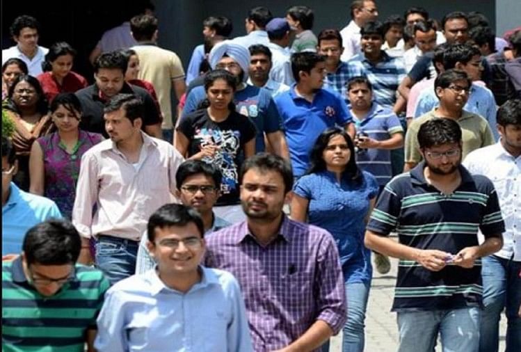 समान काम के लिए समान वेतन का आदेश जारी, केंद्र के 10 लाख अनियमित कर्मचारियों को होगा लाभ सांकेतिक तस्वीर