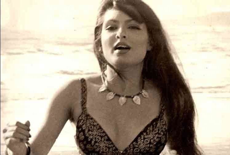 When Parveen Babi Accused Amitabh Bachchan For Trying To Kill Her Truth Reveals À¤à¤¬ À¤ªà¤°à¤µ À¤¨ À¤¬ À¤¬ À¤¨ À¤à¤® À¤¤ À¤­ À¤¬à¤ À¤à¤¨ À¤ªà¤° À¤²à¤ À¤¯ À¤¥ À¤ À¤¨ À¤¸ À¤® À¤°à¤¨ À¤ À¤à¤° À¤ª À¤¹ À¤² À¤à¤ À¤¥ À¤« À¤² À¤® She was awarded the padma bhushan (2014) by the government of india. when parveen babi accused amitabh