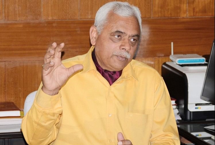 शिमला में बिना मास्क मिले तो एक हजार होगा जुर्माना, डीसी ने जारी किए आदेश शिमला में बिना मास्क मिले तो एक हजार होगा जुर्माना, डीसी ने जारी किए आदेश