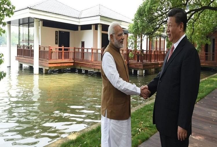 प्रधानमंत्री नरेंद्र मोदी और चीन के राष्ट्रपति शी जिनपिंग