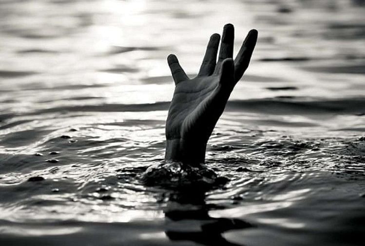 Kecelakaan Di Mandsaur: Tiga Wanita Menyeberangi Perairan Chambal Untuk Mengunjungi Kuil Meninggal Karena Tenggelam, Ketiganya Milik Keluarga Yang Sama